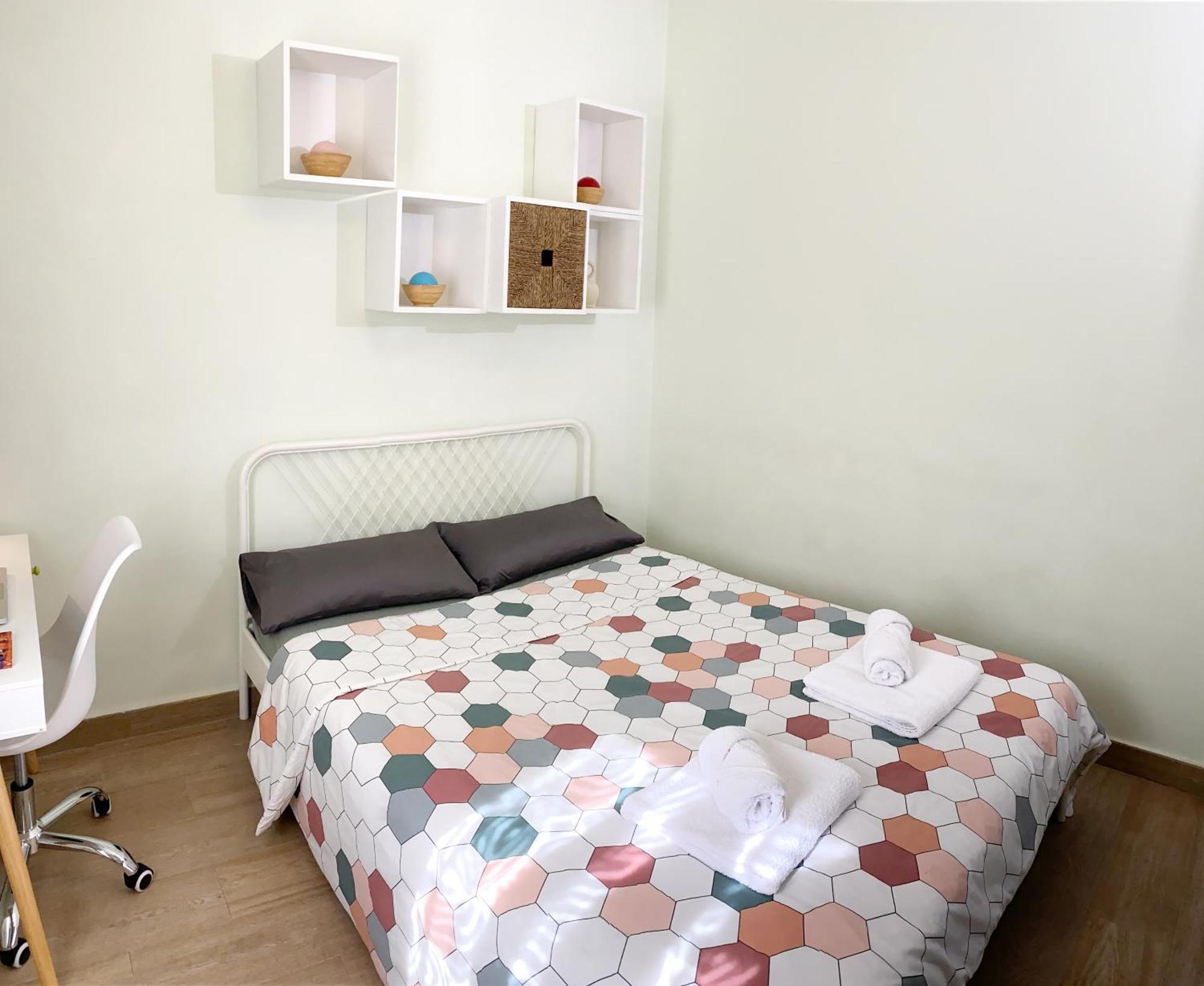 Comoda Habitacion Doble Cerca De Los Lugares Emblematicos De 马德里 外观 照片